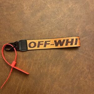 Off White key chain